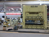 Máquina de nivelación de alta precisión de procesamiento de rollos, estampador automático de estampación